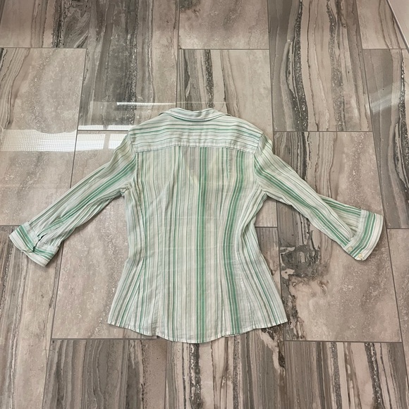 Banana Republic Fitted Button Down - Picture 2 of 5